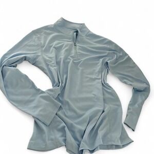 Baby blue long sleeve quarter zip athletic top in a women's size Large